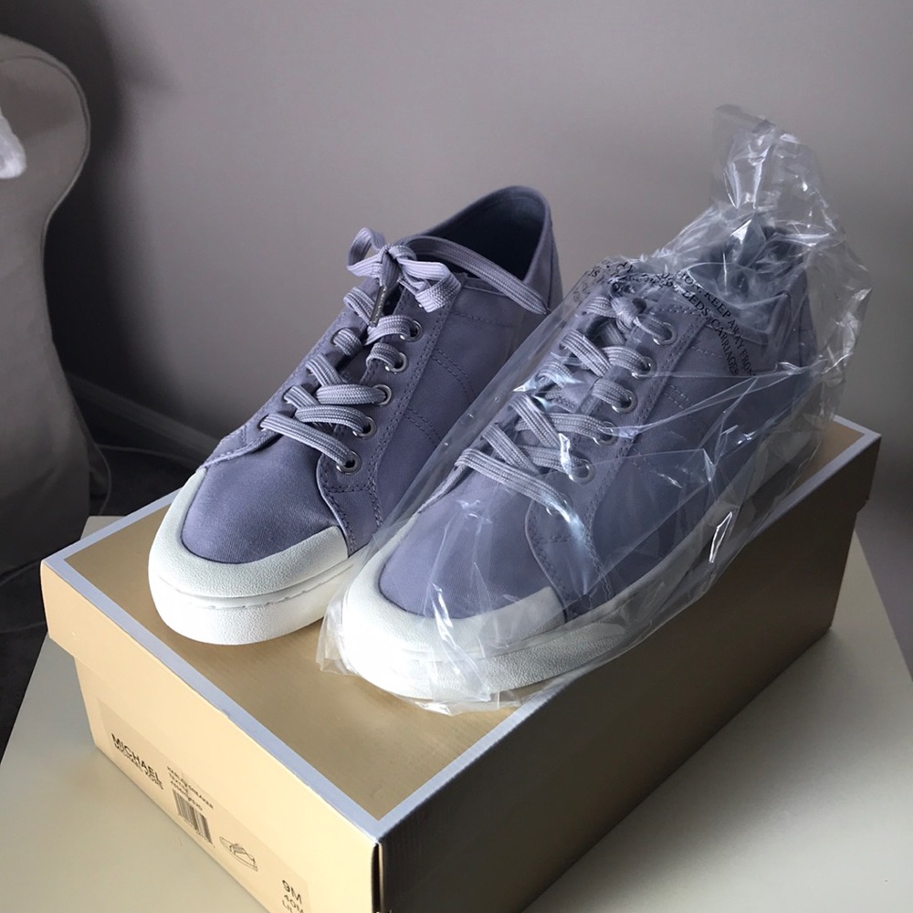 NEW!!! Michael Kors Lavender Sneaker